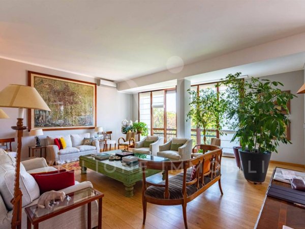 appartamento in affitto a Milano in zona Sant'Ambrogio