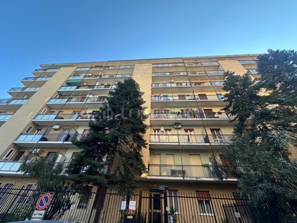 appartamento in affitto a Milano in zona Trenno