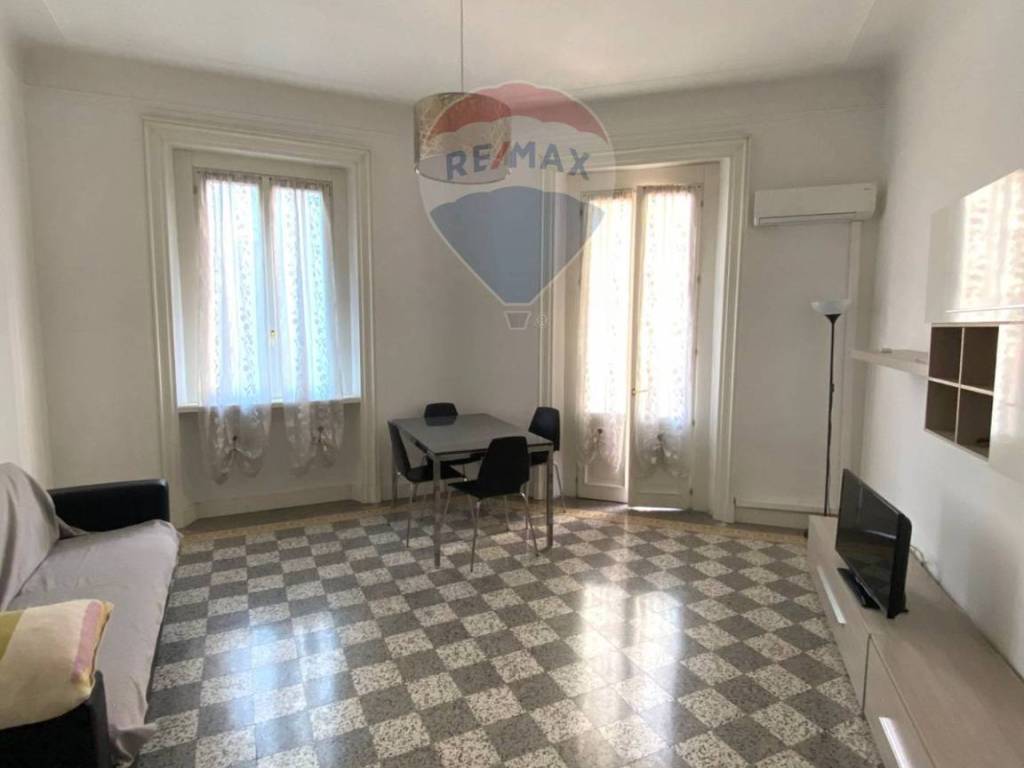 appartamento in affitto a Milano in zona Porta Nuova
