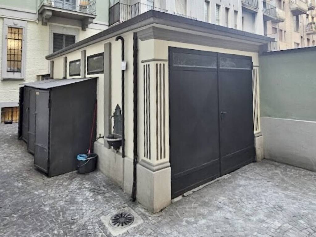 locale commerciale in affitto a Milano in zona Città Studi