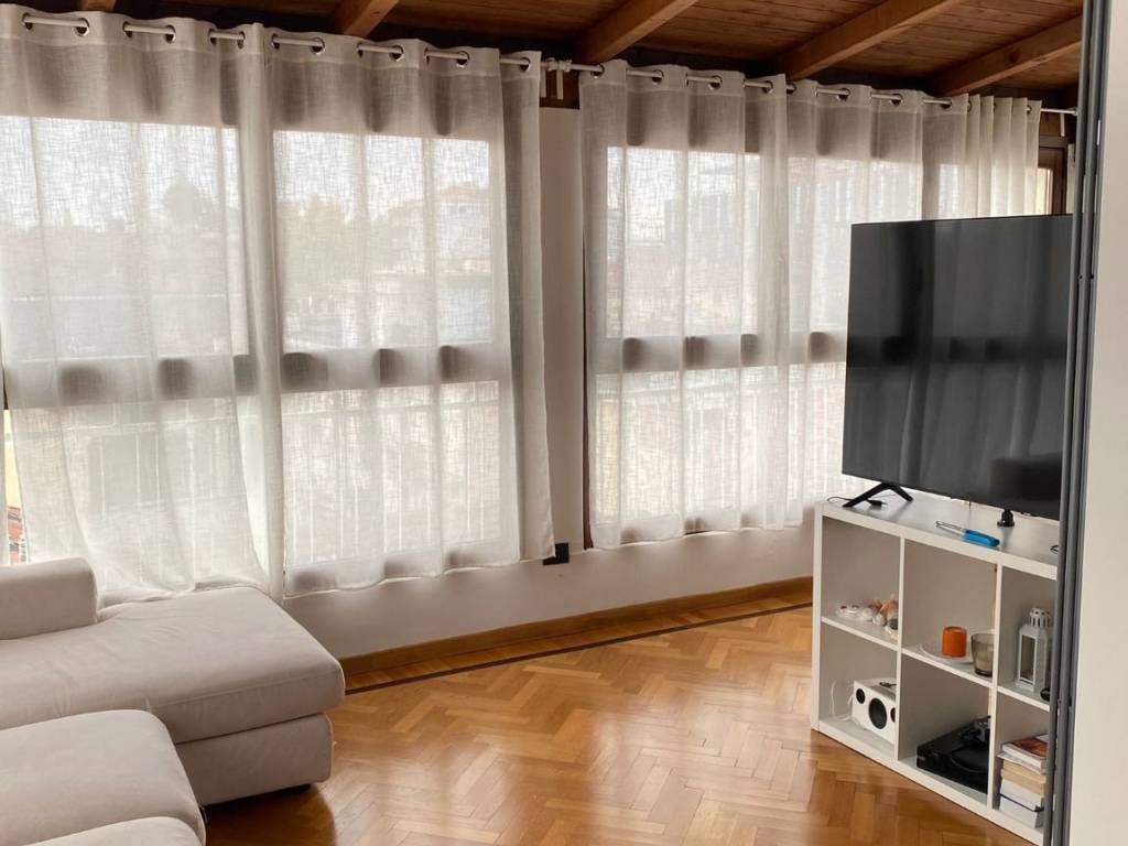 appartamento in affitto a Milano in zona Guastalla