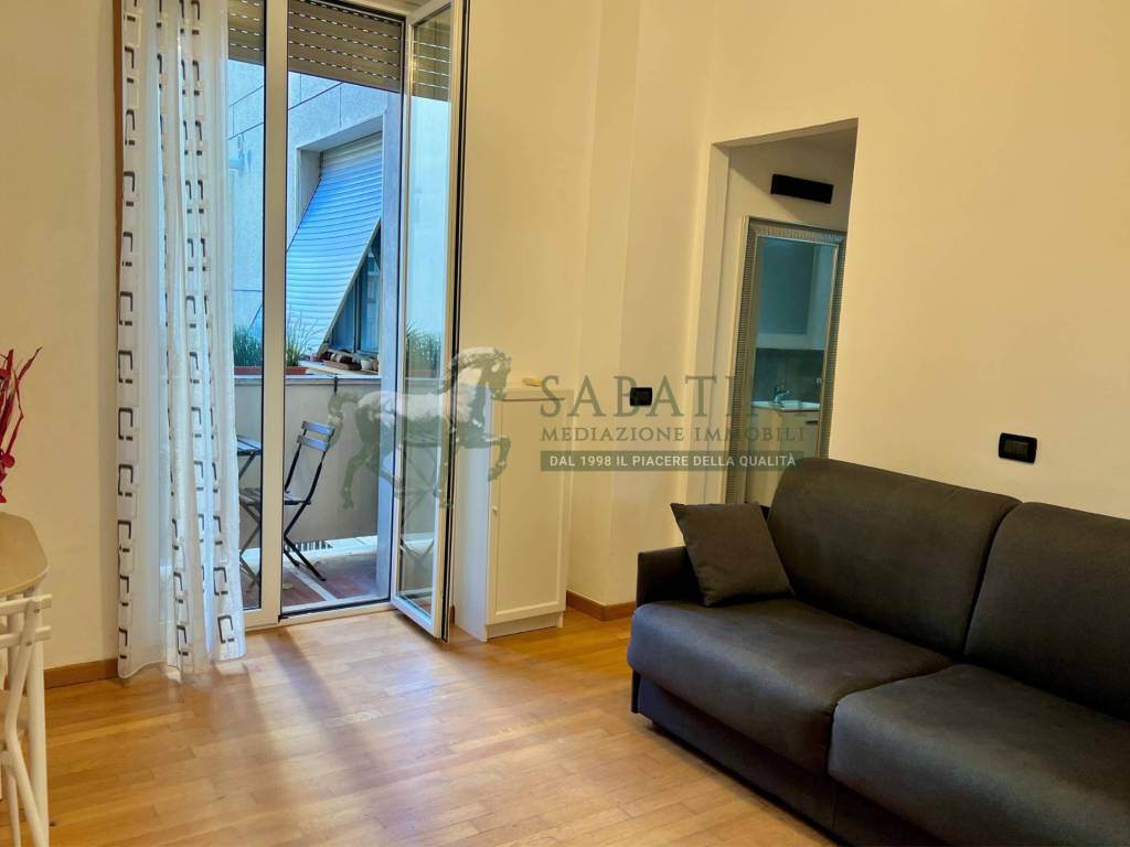 appartamento in affitto a Milano in zona Porta Nuova