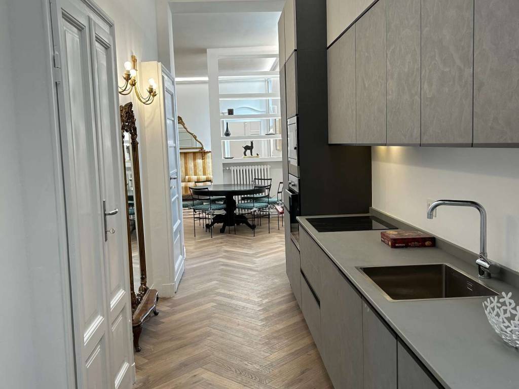 appartamento in affitto a Milano in zona Centro Direzionale