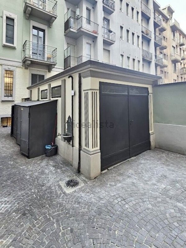 locale di sgombero in affitto a Milano in zona Loreto