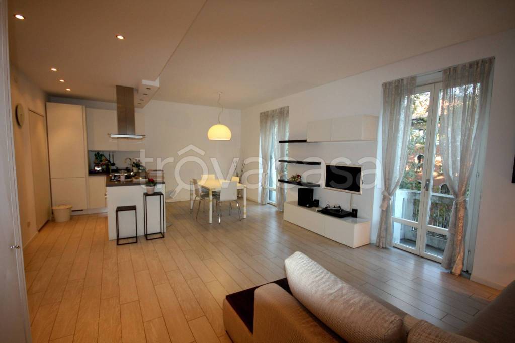 appartamento in affitto a Milano in zona Porta Romana