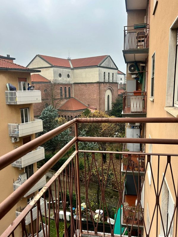 appartamento in affitto a Milano in zona San Cristoforo