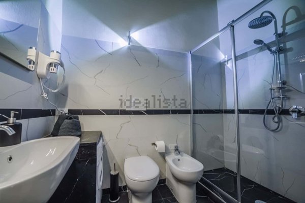 appartamento in affitto a Milano in zona Isola