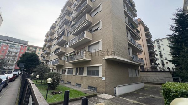 ufficio in affitto a Milano