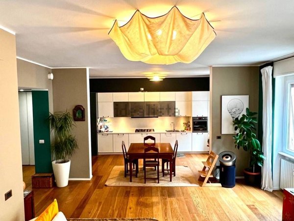 appartamento in affitto a Milano in zona Isola