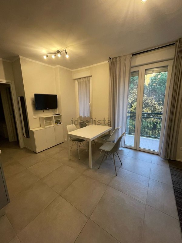 appartamento in affitto a Milano in zona Baggio