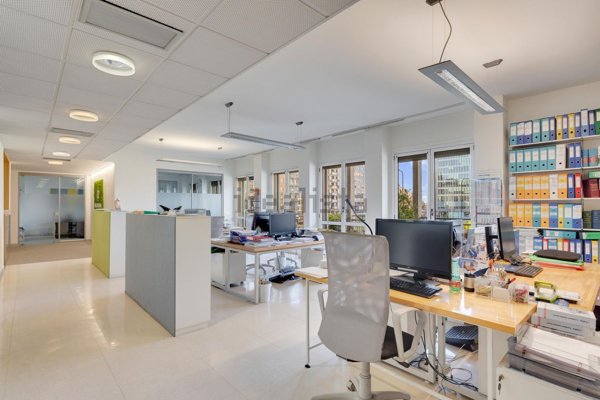 ufficio in affitto a Milano in zona Loreto