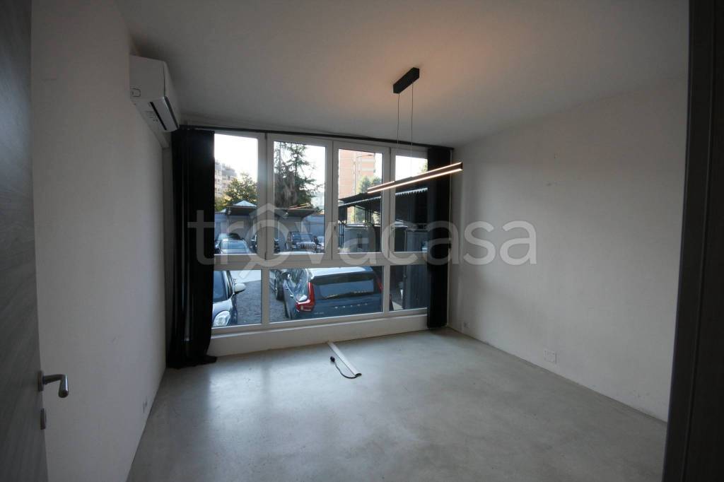 appartamento in affitto a Milano in zona Corvetto