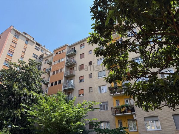 appartamento in affitto a Milano in zona Garegnano
