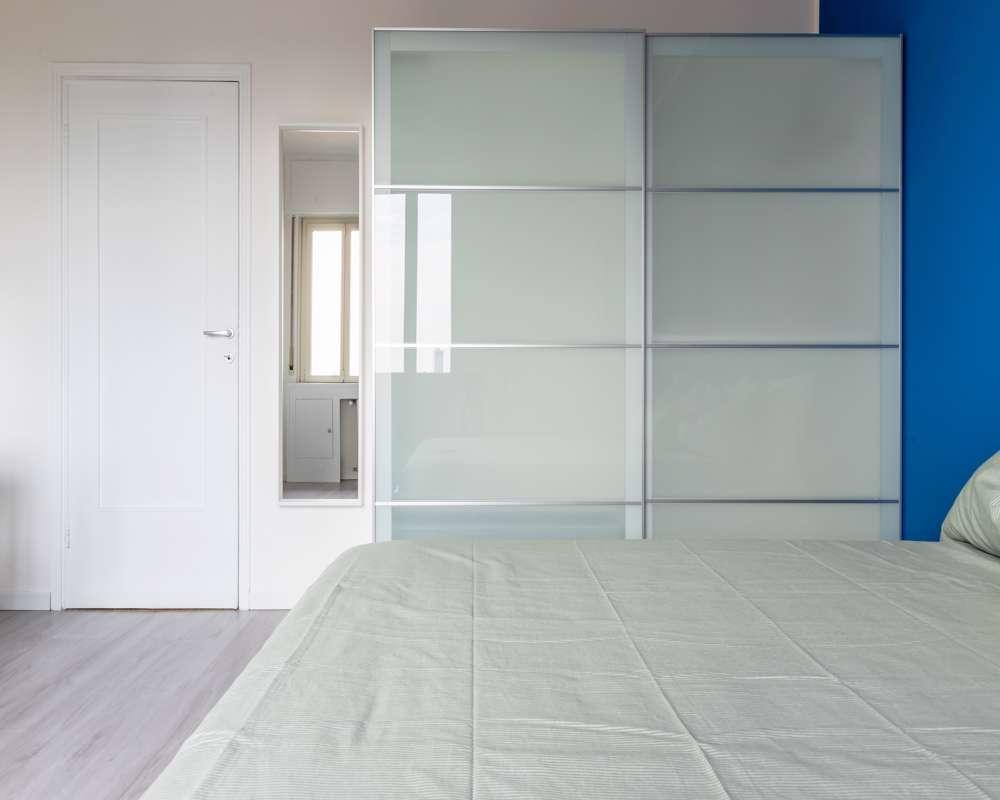 negozio in affitto a Milano in zona Montalbino