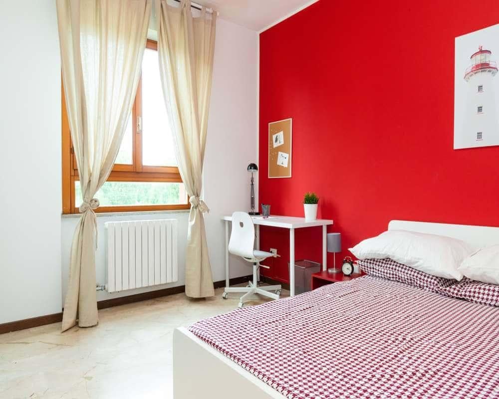 negozio in affitto a Milano in zona Ronchetto delle Rane