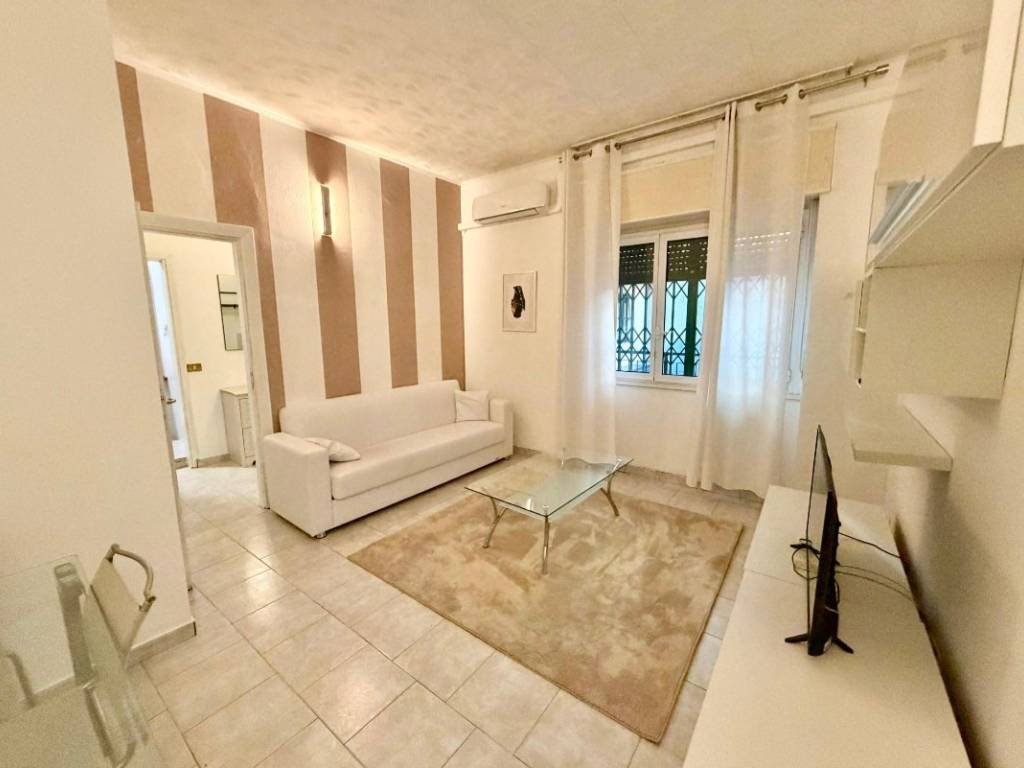 appartamento in affitto a Milano in zona XXII Marzo