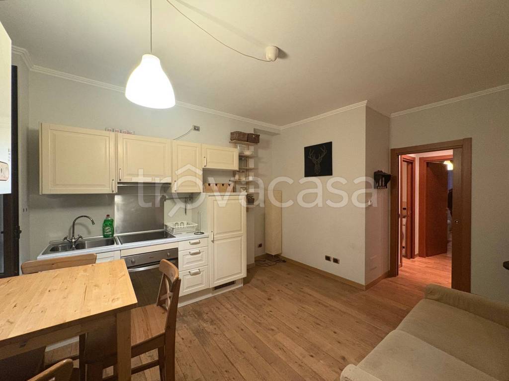 appartamento in affitto a Milano in zona Sempione