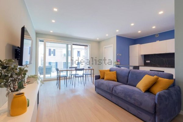 appartamento in affitto a Milano in zona Solari