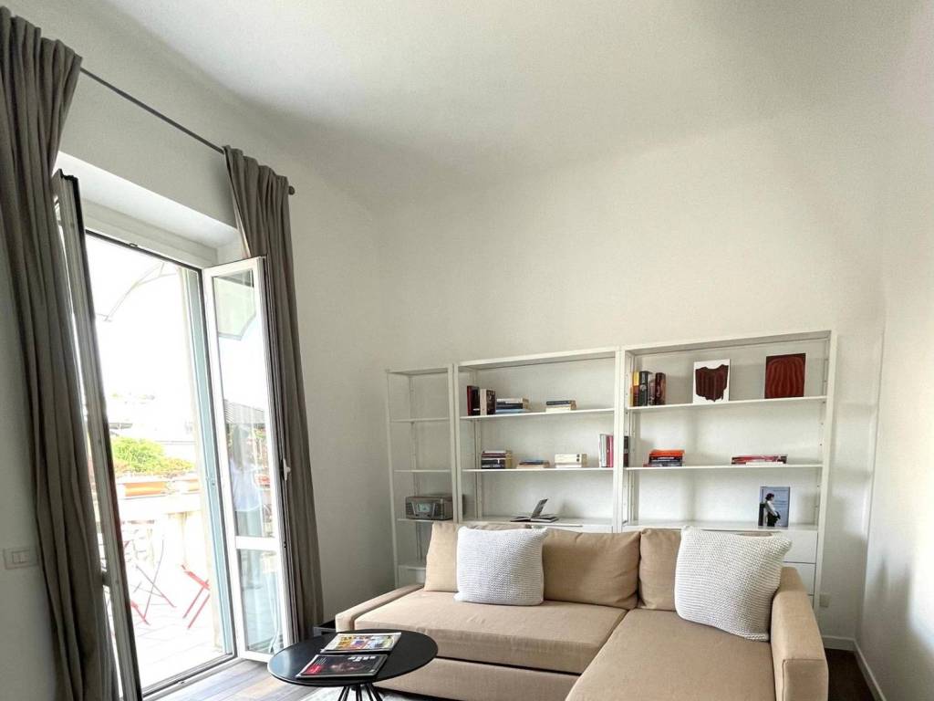 appartamento in affitto a Milano in zona Porta Nuova