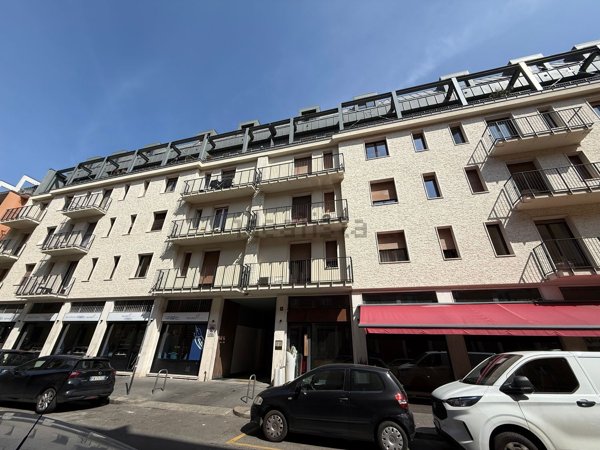 appartamento in affitto a Milano in zona Cinque Giornate