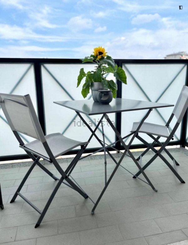 appartamento in affitto a Milano in zona Famagosta