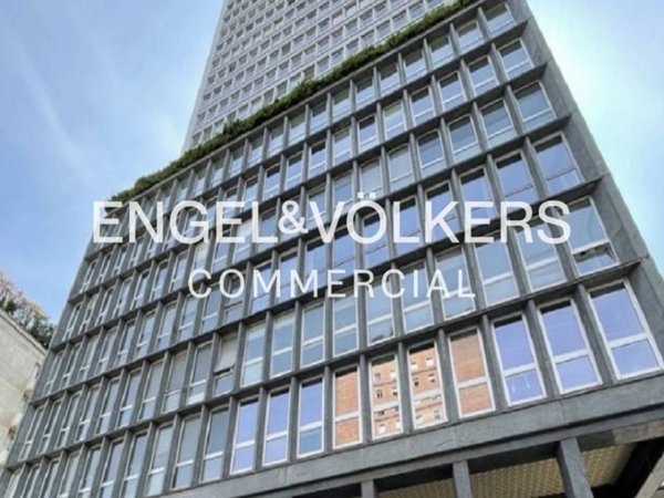 ufficio in affitto a Milano in zona Centro Direzionale