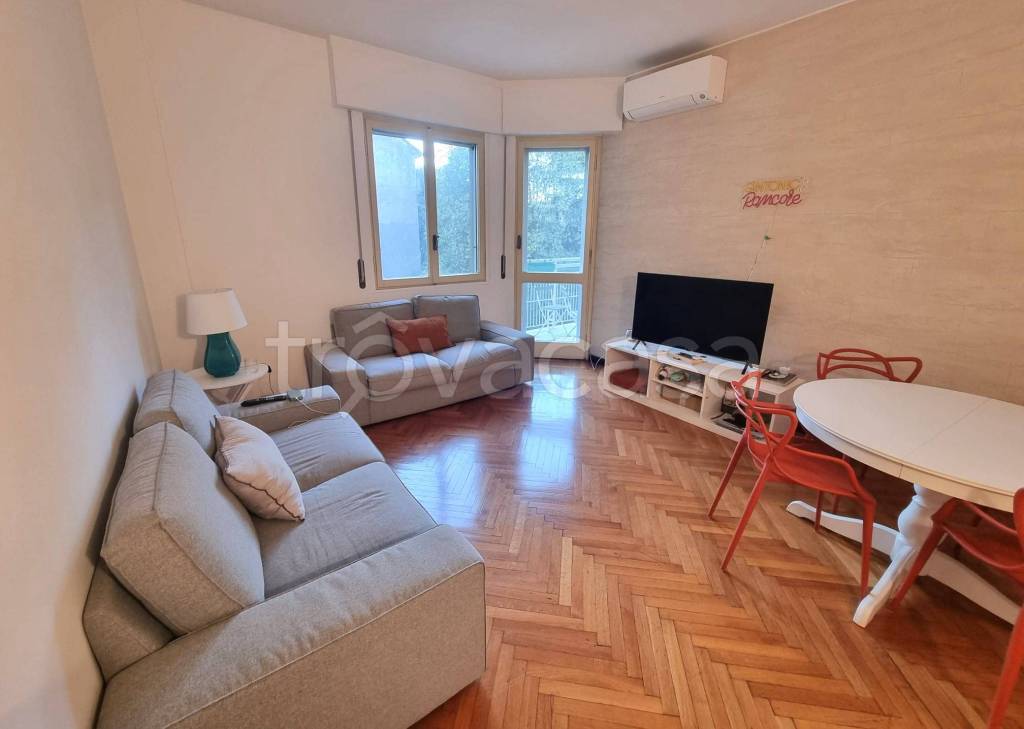 appartamento in affitto a Milano in zona Sempione