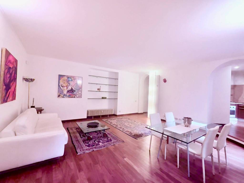appartamento in affitto a Milano in zona Centro Direzionale