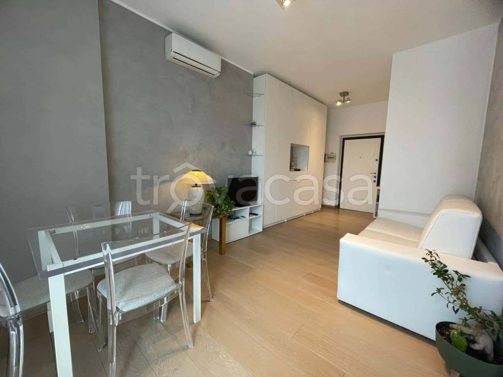 appartamento in affitto a Milano