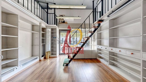 negozio in affitto a Milano in zona Corvetto