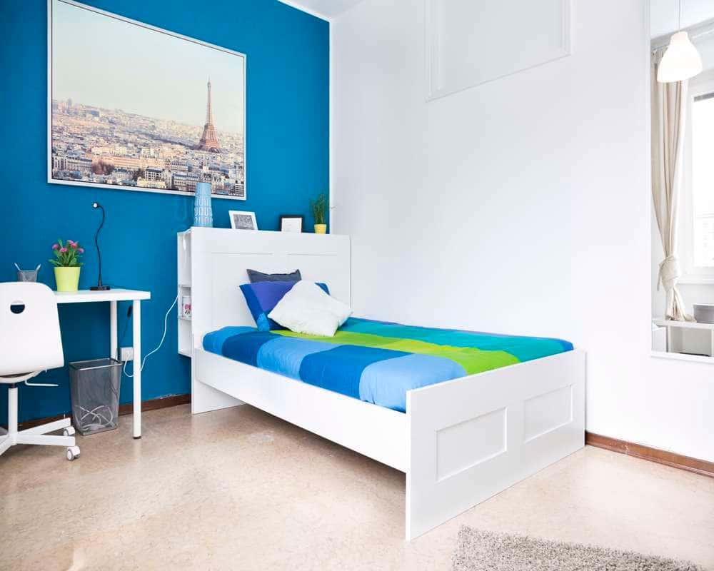 negozio in affitto a Milano in zona Ghisolfa