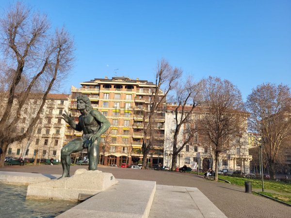 appartamento in affitto a Milano in zona XXII Marzo