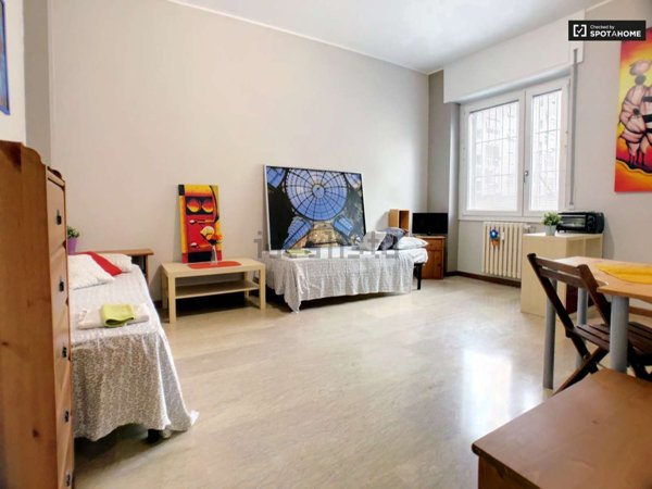 appartamento in affitto a Milano in zona Famagosta