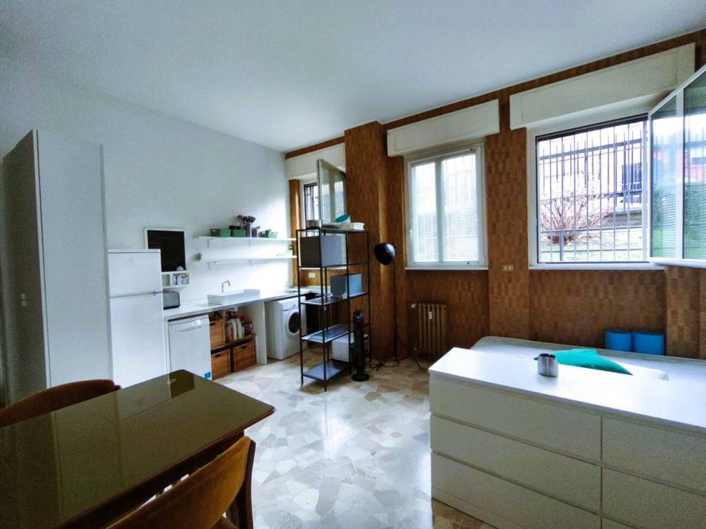 appartamento in affitto a Milano in zona Piazzale Lodi
