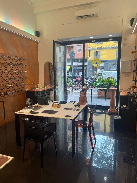 negozio in affitto a Milano in zona Porta Venezia