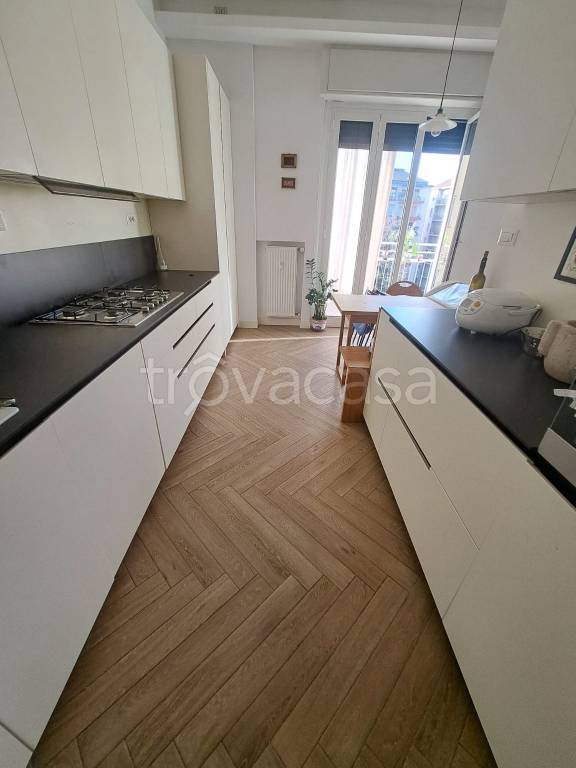 appartamento in affitto a Milano in zona Sant'Ambrogio