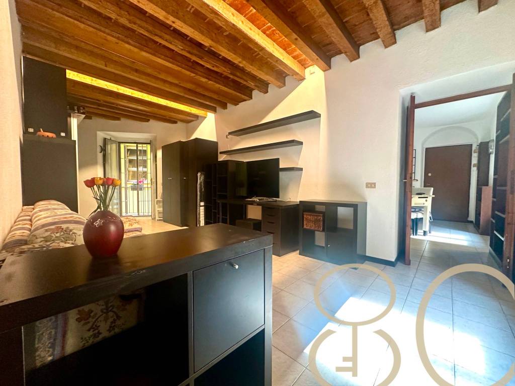 appartamento in affitto a Milano in zona Porta Genova