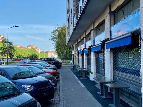 negozio in affitto a Milano