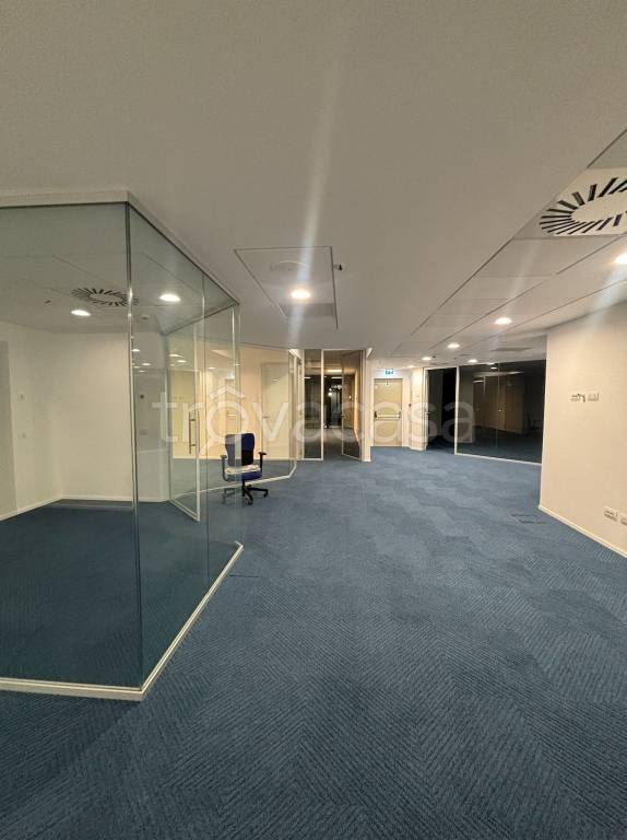 ufficio in affitto a Milano