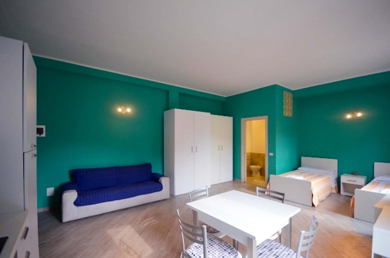 appartamento in affitto a Milano in zona Moncucco