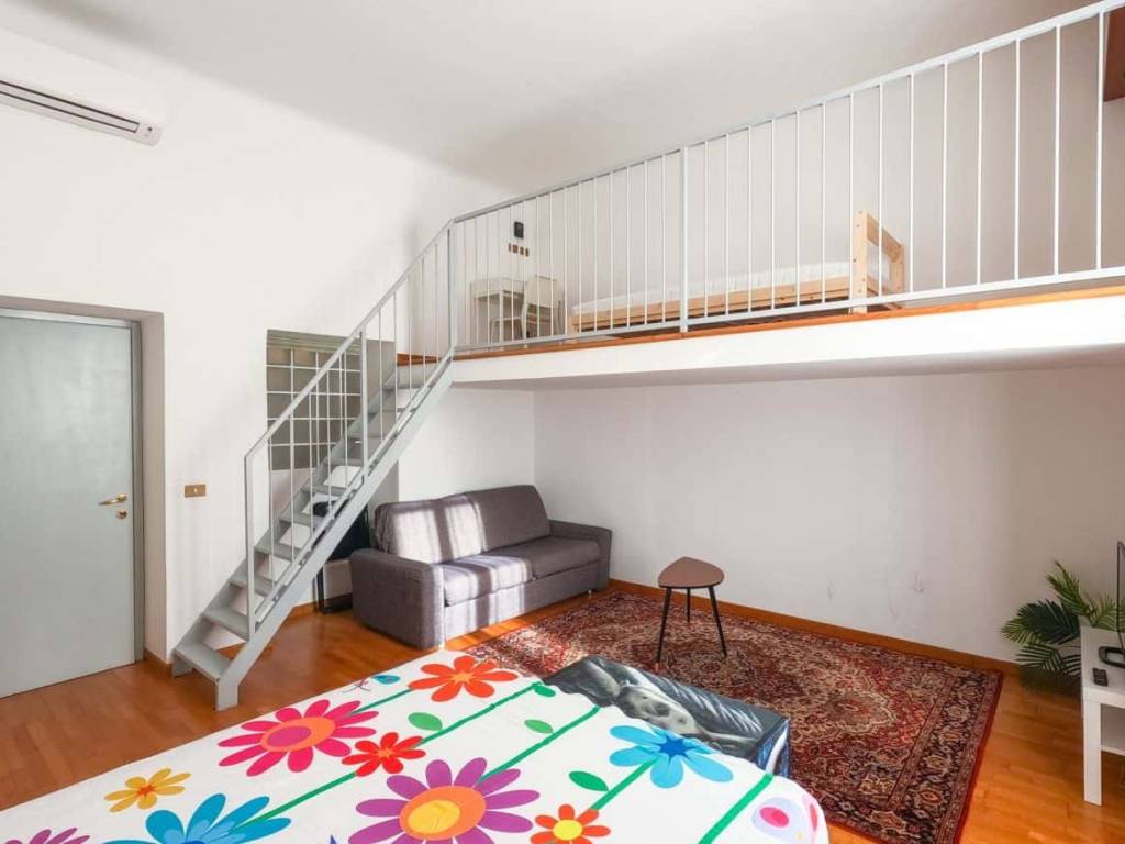 appartamento in affitto a Milano in zona Vigentino