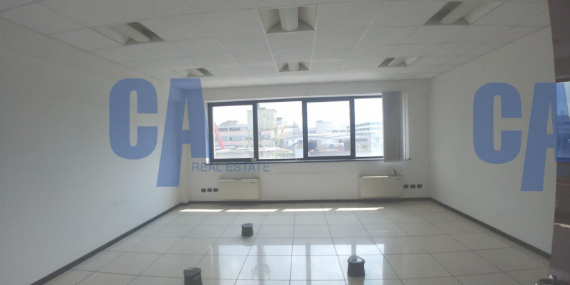 ufficio in affitto a Milano in zona Gallaratese