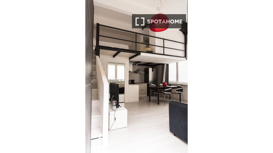 appartamento in affitto a Milano in zona Porta Romana