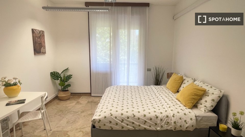 appartamento in affitto a Milano in zona Sant'Ambrogio