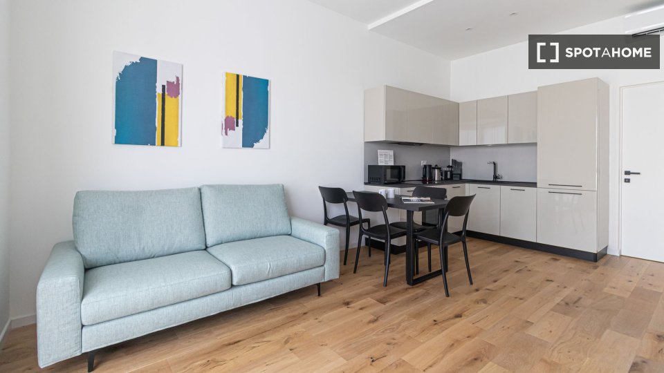 appartamento in affitto a Milano in zona Porta Vigentina