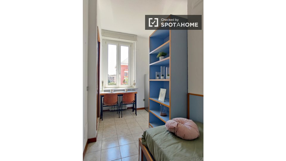 appartamento in affitto a Milano in zona Famagosta