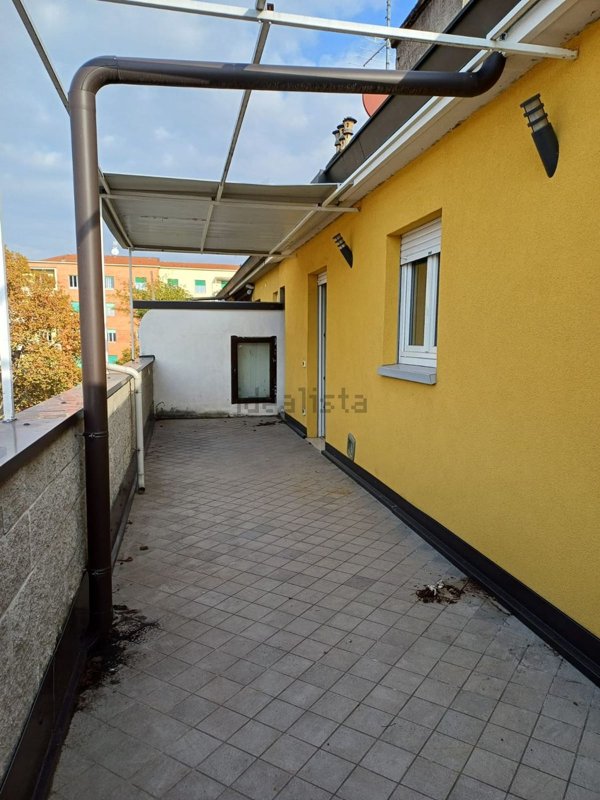 appartamento in affitto a Milano in zona Bocconi