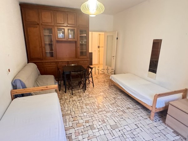 appartamento in affitto a Milano in zona Lorenteggio