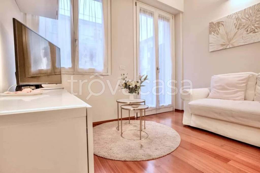 appartamento in affitto a Milano in zona Centro Direzionale