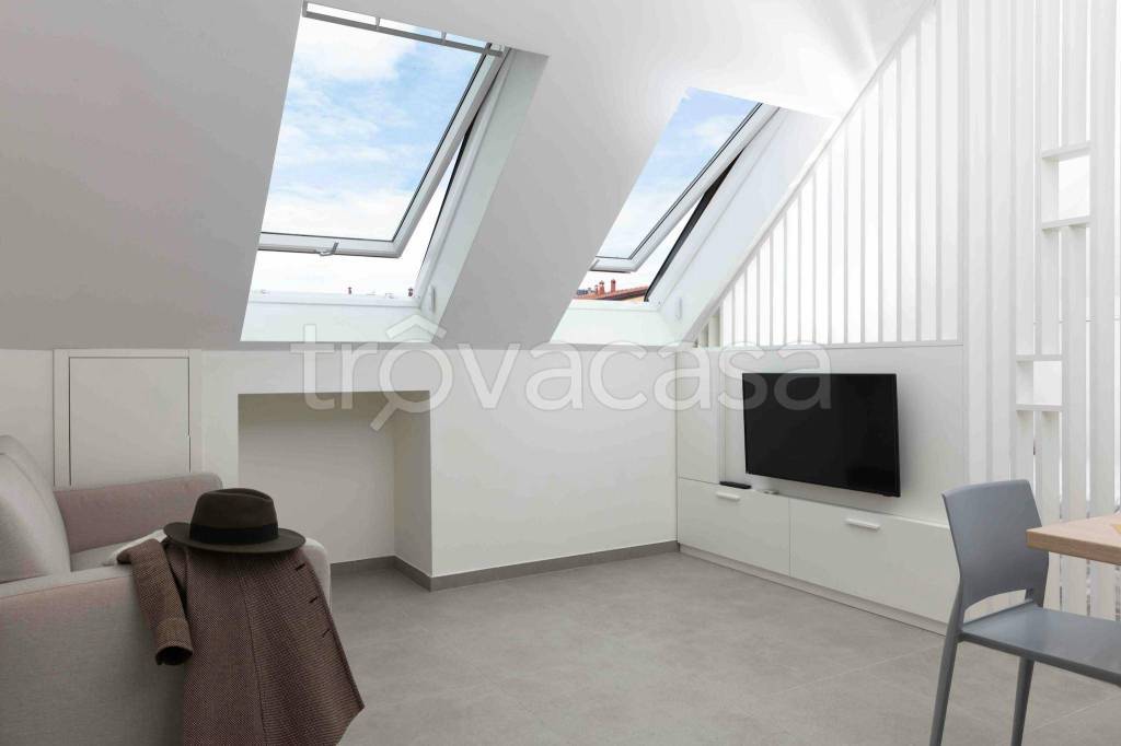 appartamento in affitto a Milano in zona Porta Romana